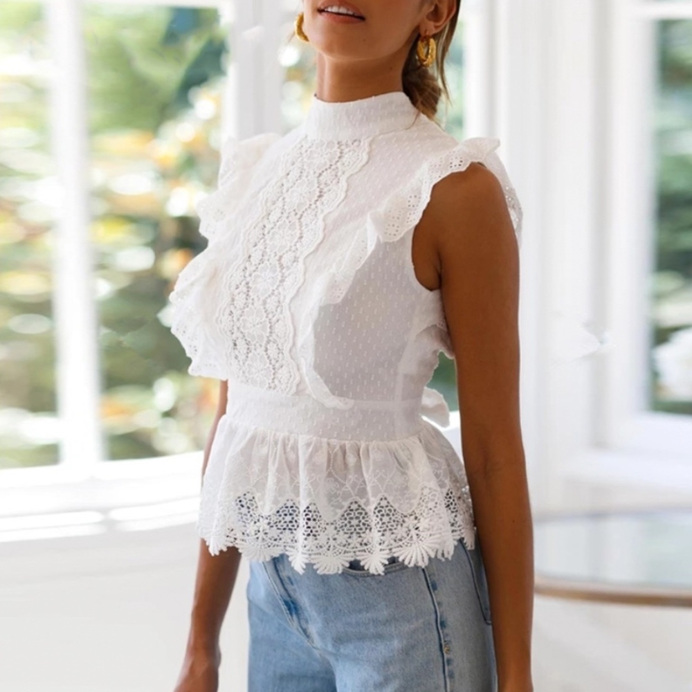 Lace Detailed Backless White Top - Picture 5 of 16